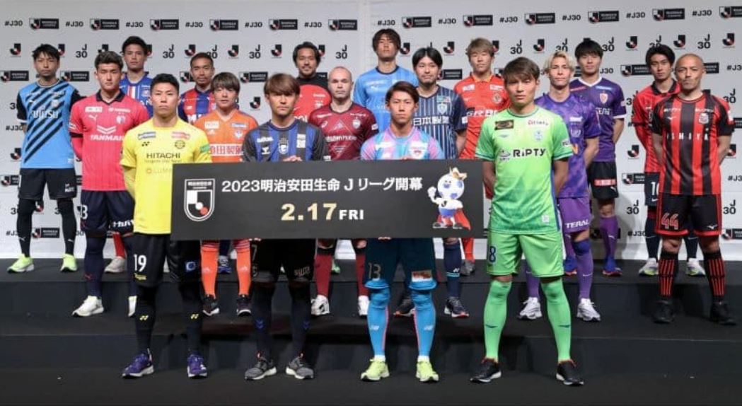 J-League-co-phan-thuong-lon-danh-cho-doi-vo-dich